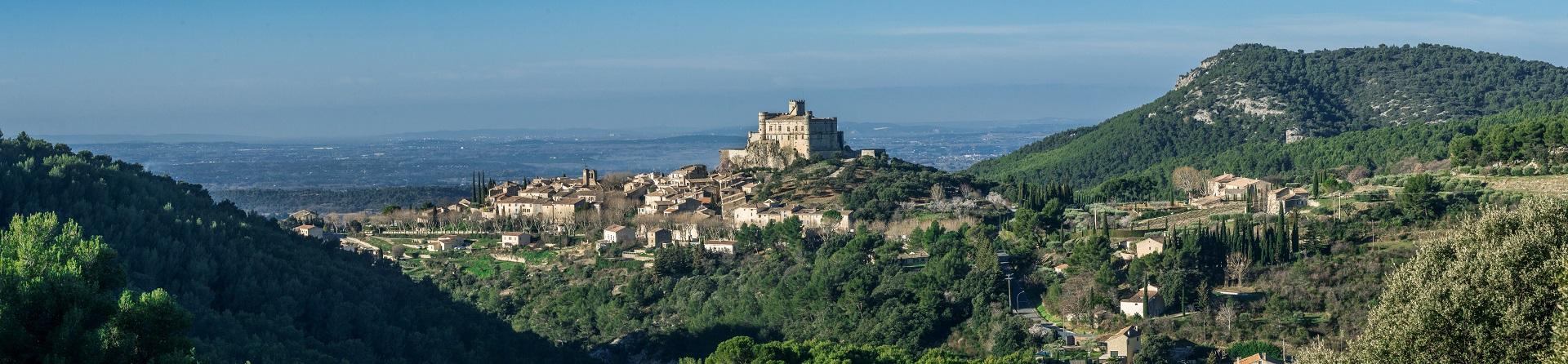 Chateau-du-barroux-distillerie-mont-ventoux-vaucluse-provence-panorama-seminaires-de-caractere