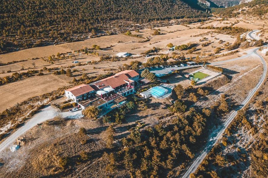 Hotel-et-Spa-des-Gorges-du-Verdon-vue-aerienne