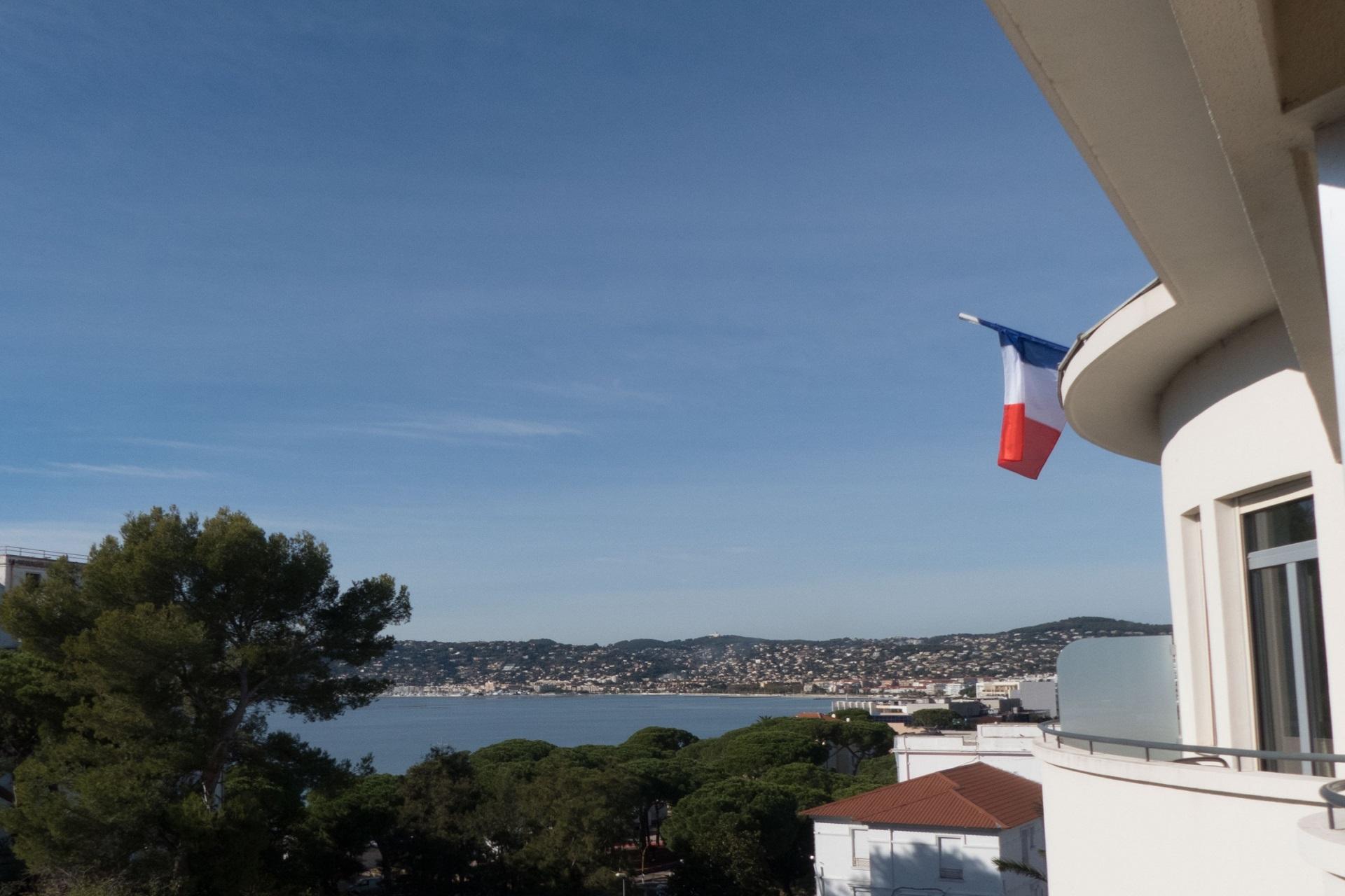 LE-GRAND-PAVOIS-ANTIBES-JUAN-LES-PINS-COTE -AZUR-AVEC-VUE