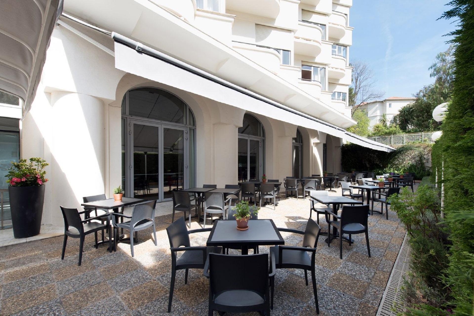 LE-GRAND-PAVOIS-ANTIBES-JUAN-LES-PINS-COTE -AZUR-TERRASSE