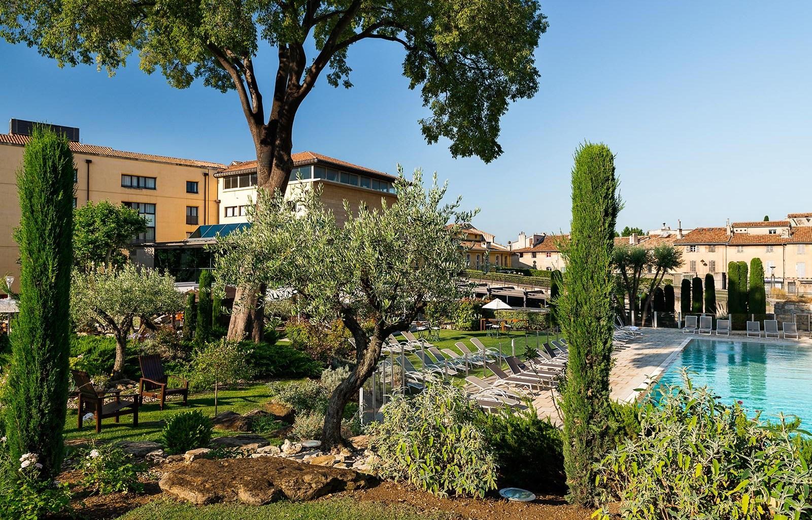 aquabella-et-spa-aix-en-provence-seminaires-de-caractere-jardins