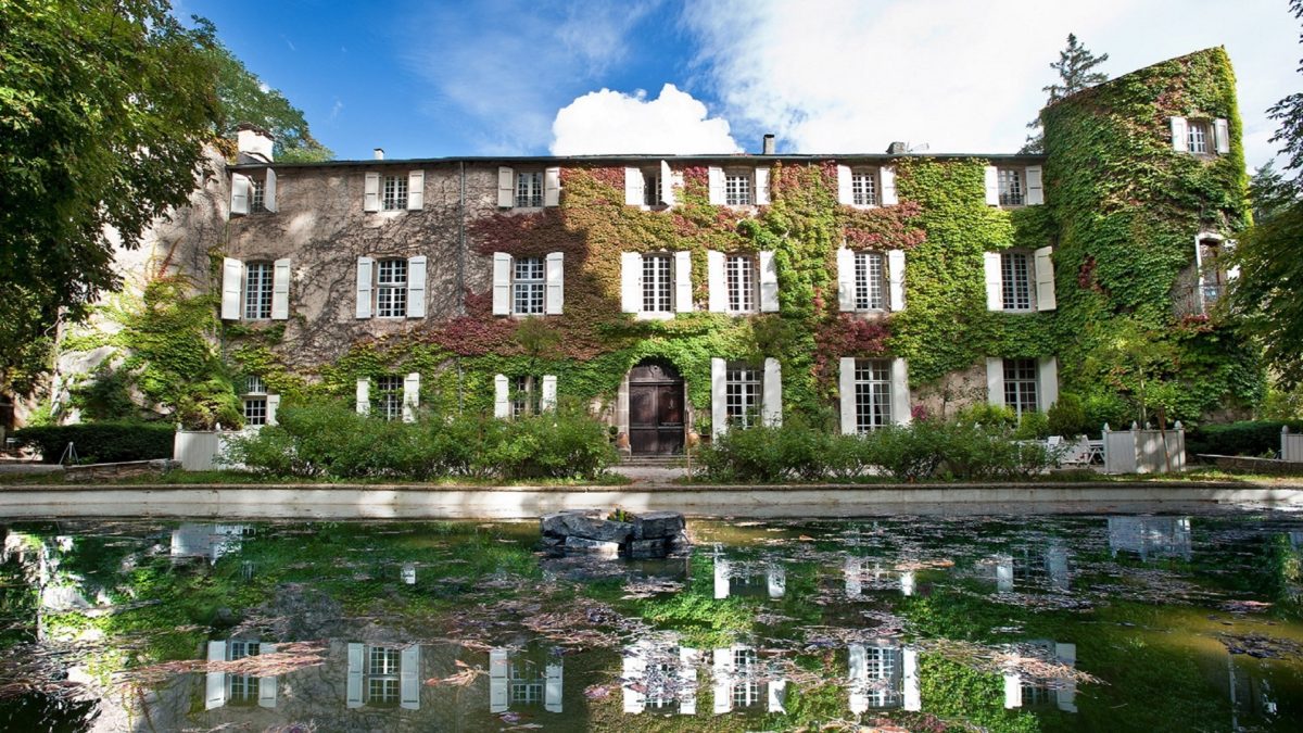 chateau-des-ayres-losere-ocitanie-facade