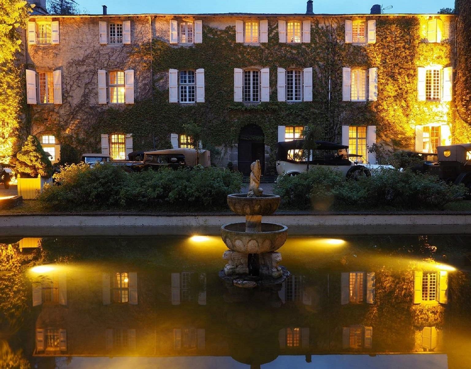 chateau-des-ayres-losere-ocitanie-night