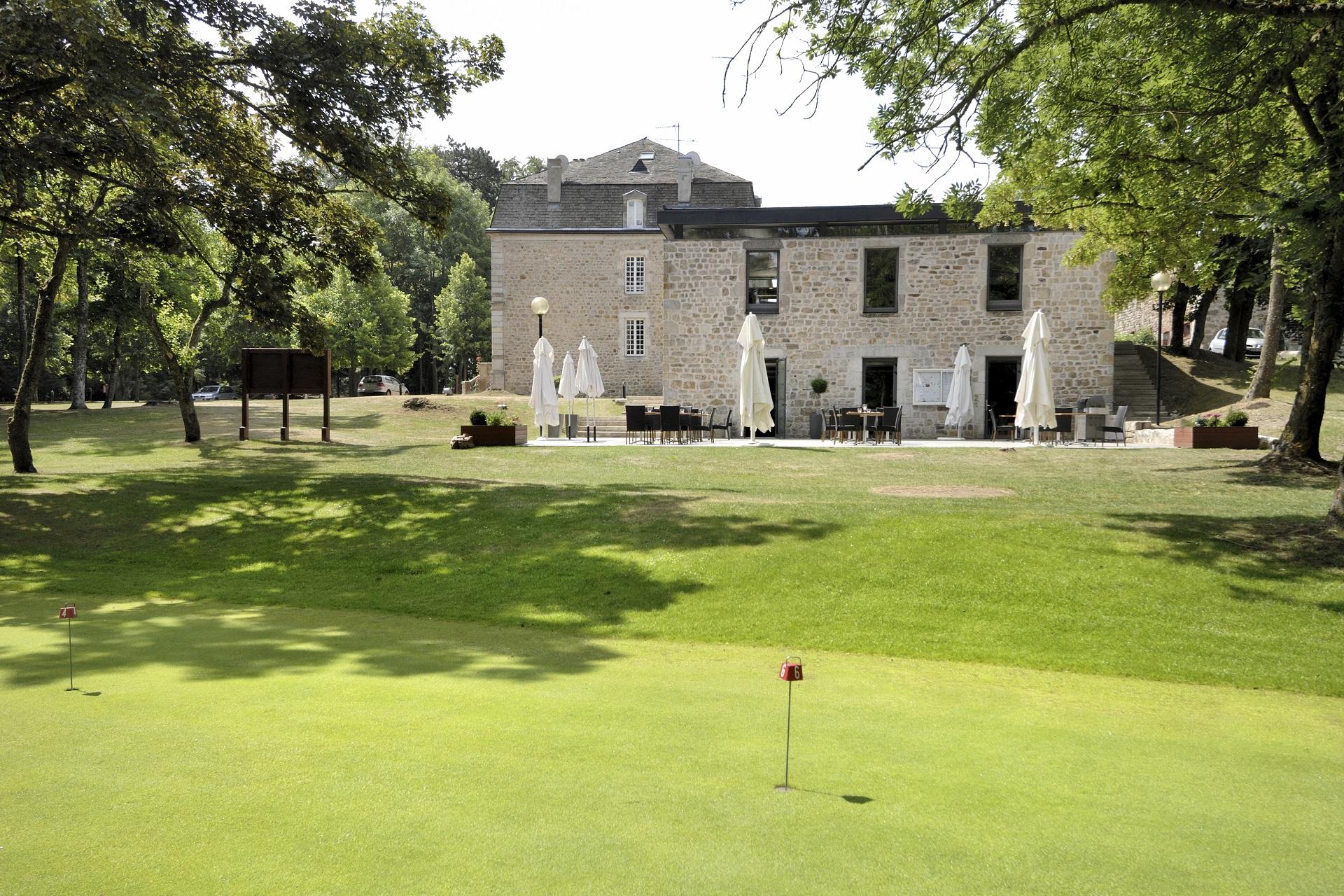 domaine-de-barres-lagnon-lozere-golf-seminaires-de-caractere