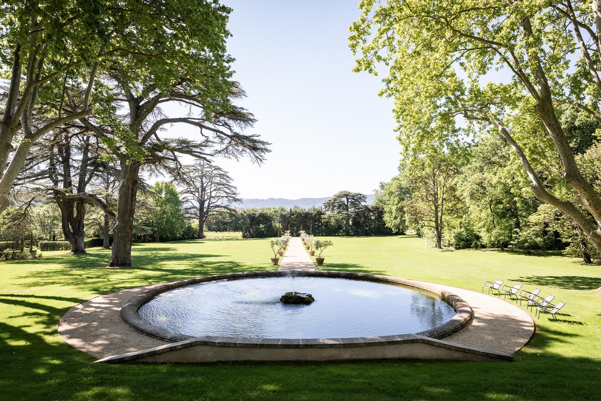 domaine-de-fontenille-luberon-provence-bassin-seminaires-de-caractere