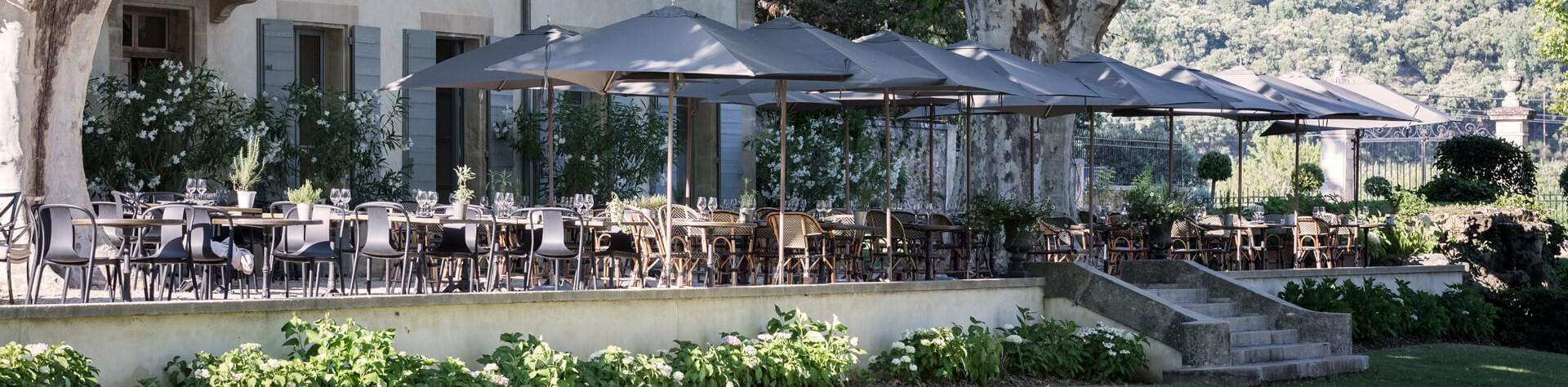 domaine-fontenille-terrasse-bistro