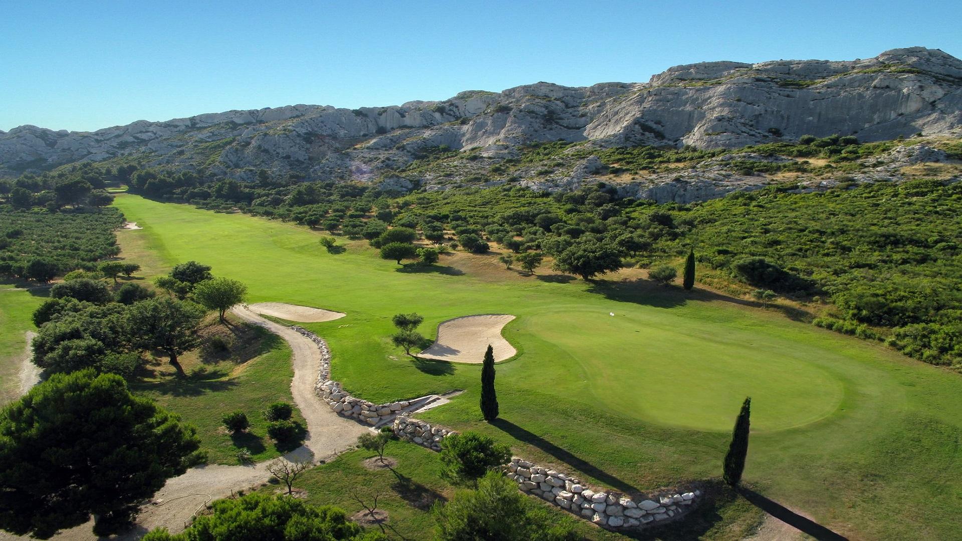 du-cote-des-olivades-alpilles baux-de -provence-sud-france-alpilles-golf-seminaires-de-caractere