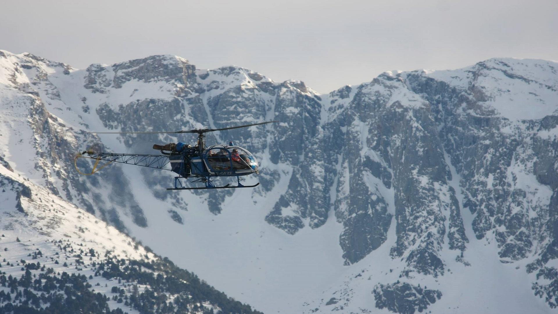 helittoral-helicopteres-occitannie-perpignan-pyrénées-orientales-incentive-initiation-seminaires-de-caractere