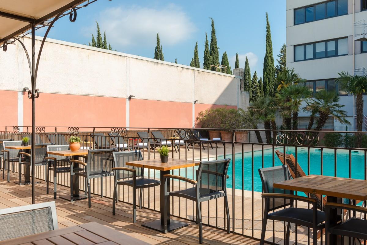 hotel-le-galice-aix-en-provence-sud-france-piscine-seminaires-de-caractere