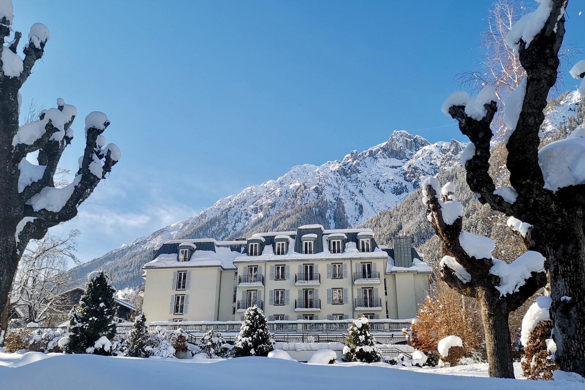 la-folie-douce-hotel-poudreuse-chamonix-montblanc-seminaires-de-caractere