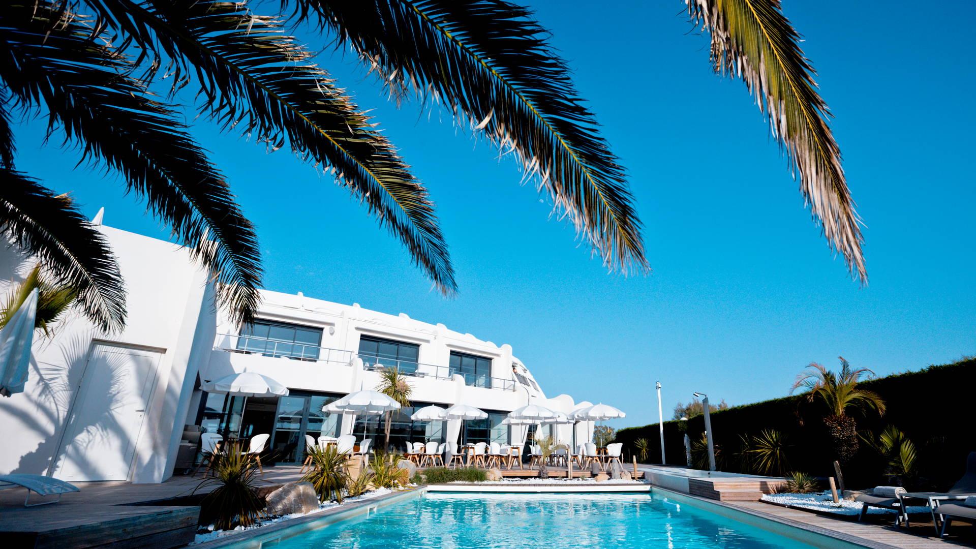 la-plage-montpellier-la-grande-motte-herault-occitanie-soleil-seminaires-de-caractere