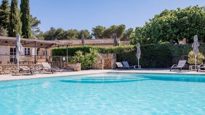 e-mas-de-fauchon-aix-en-provence-luberon-piscine-seminaires-de-caractere