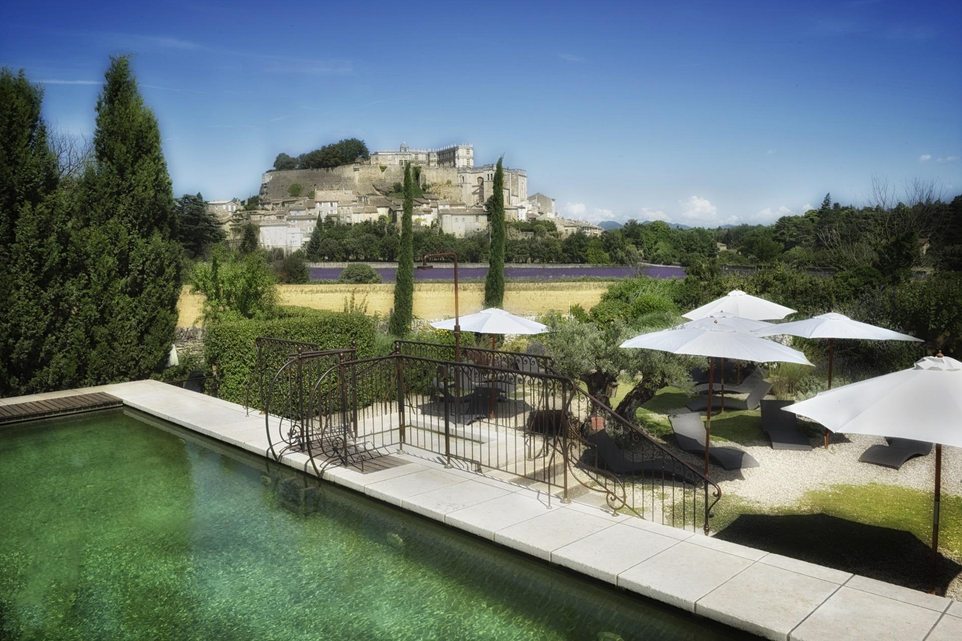 les-maisons-du-clair-de-la-plume-grignan-drome-piscine-biologique