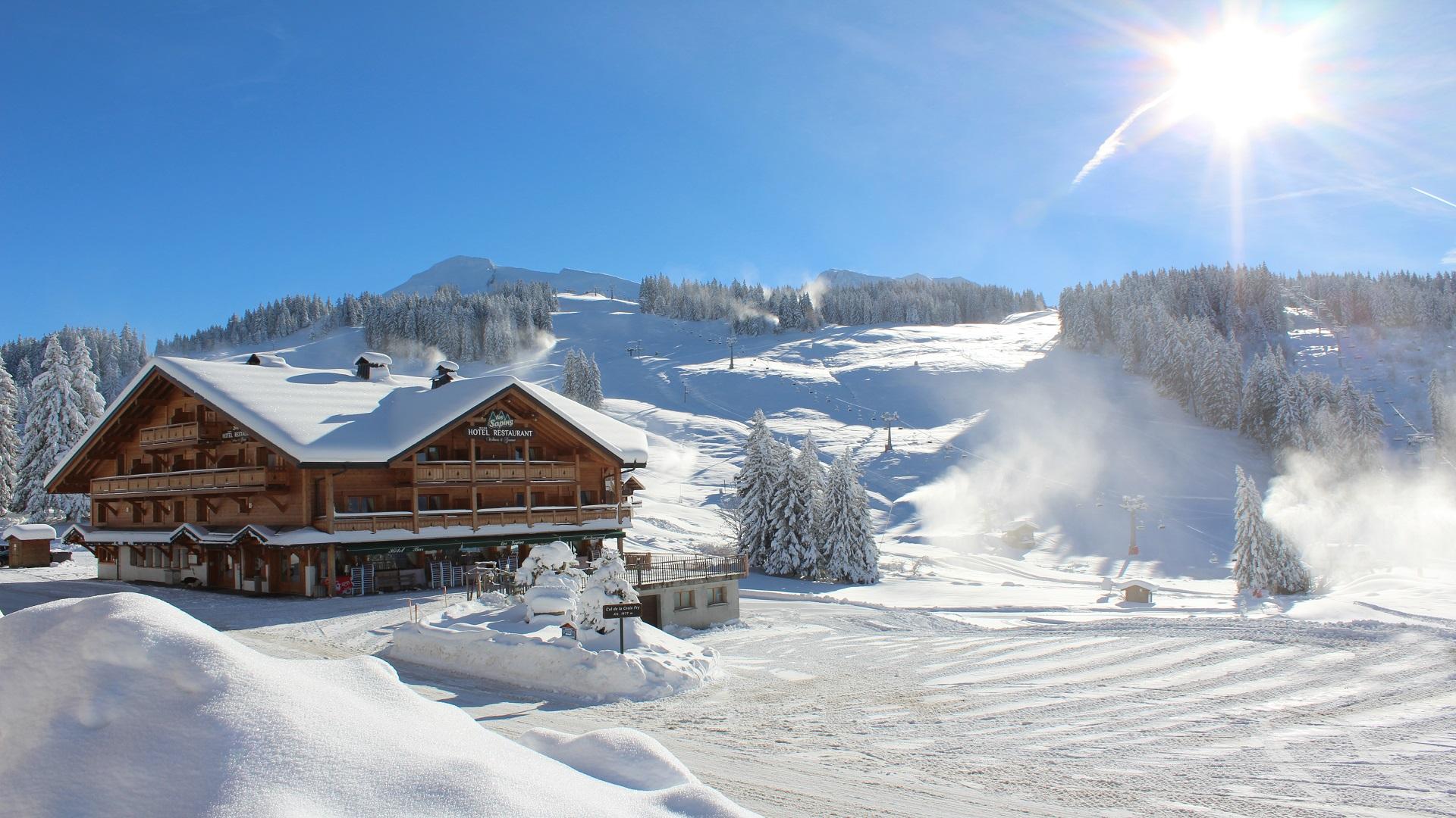 les-sapins-la-clusaz-annecy-ski-neige-ouest-seminaires-de-caractere