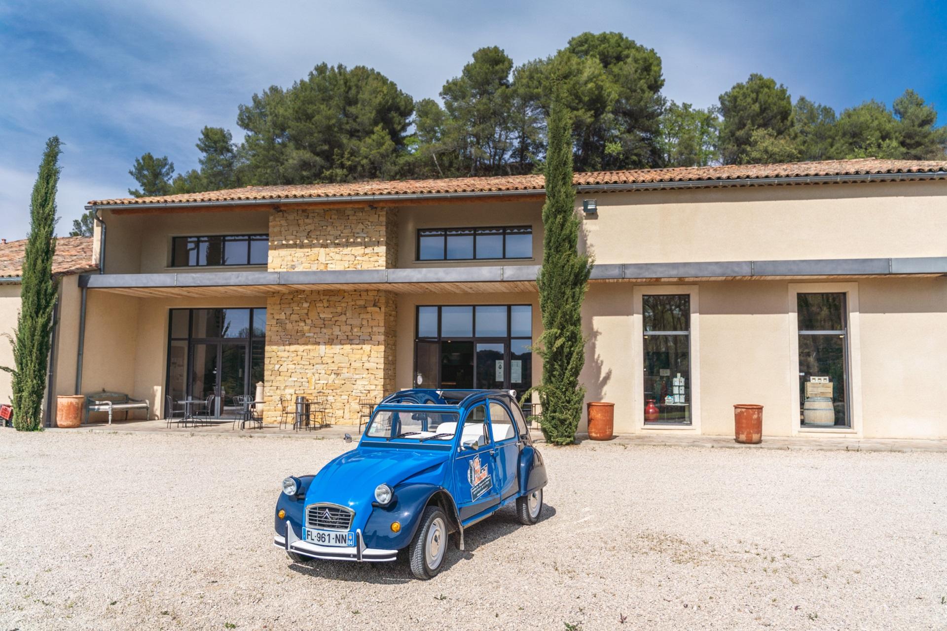 oh-my-deuche-incentive-provence-2cv-animations-sud-france-liberte-seminaires-de-caractere