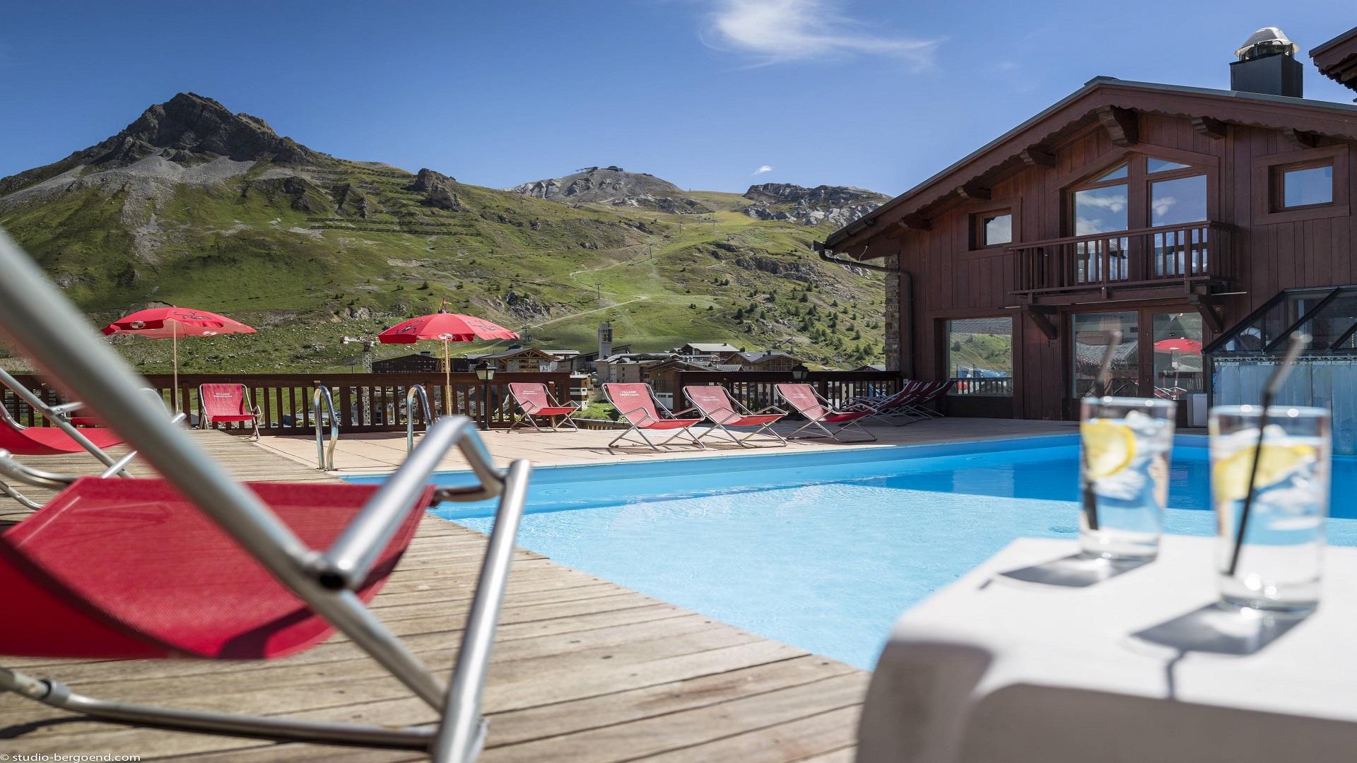 village-montana-savoie-73-alpes-tignes-piscine-seminaires-de-caractere