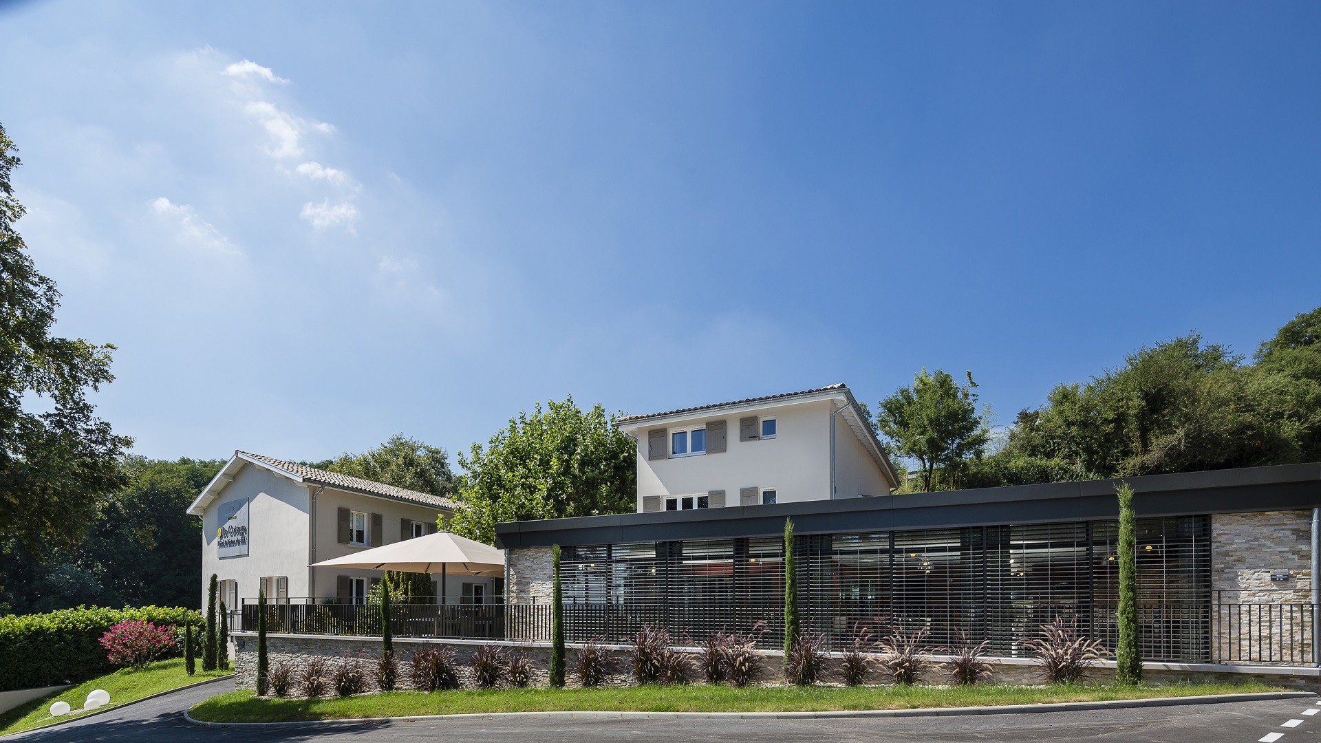 Domaine-de-Clairefontaine-vienne-lyon-isere-vue-seminaires-de-caractere