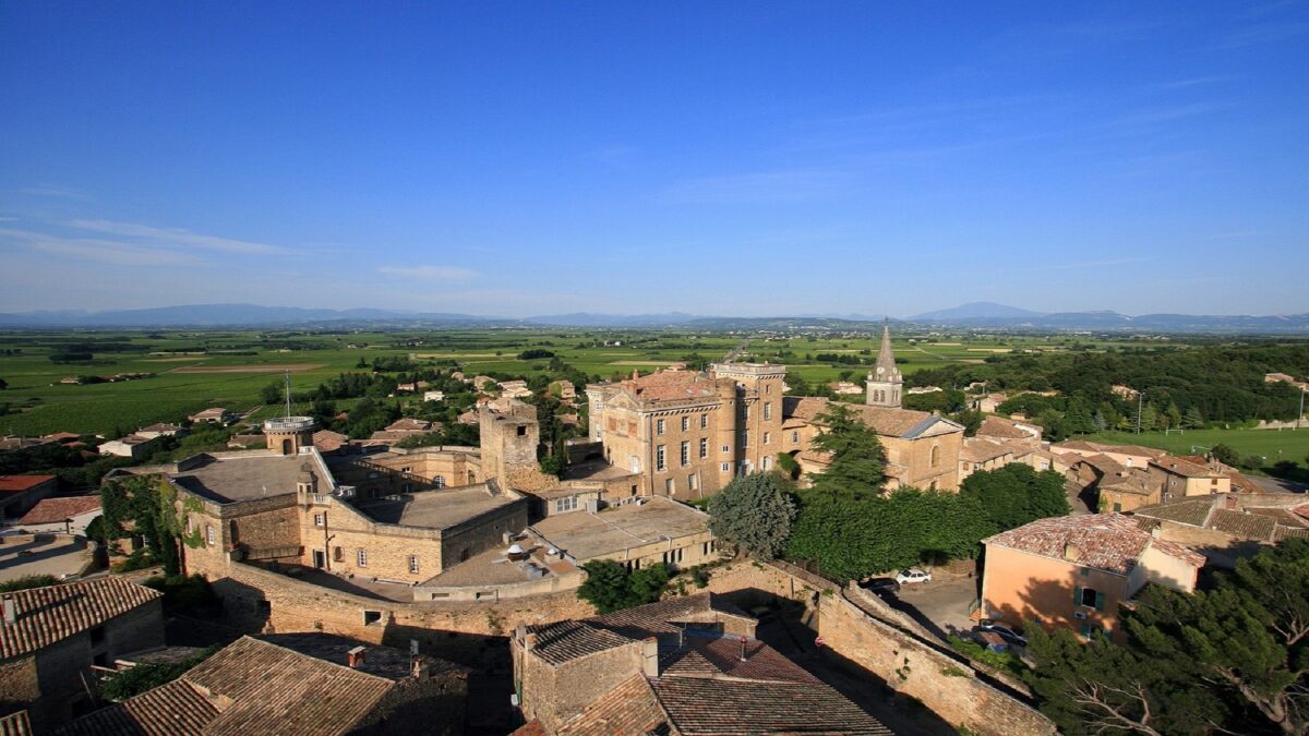 chateau-rochegude-drome-avignon-seminaires-de-caractere