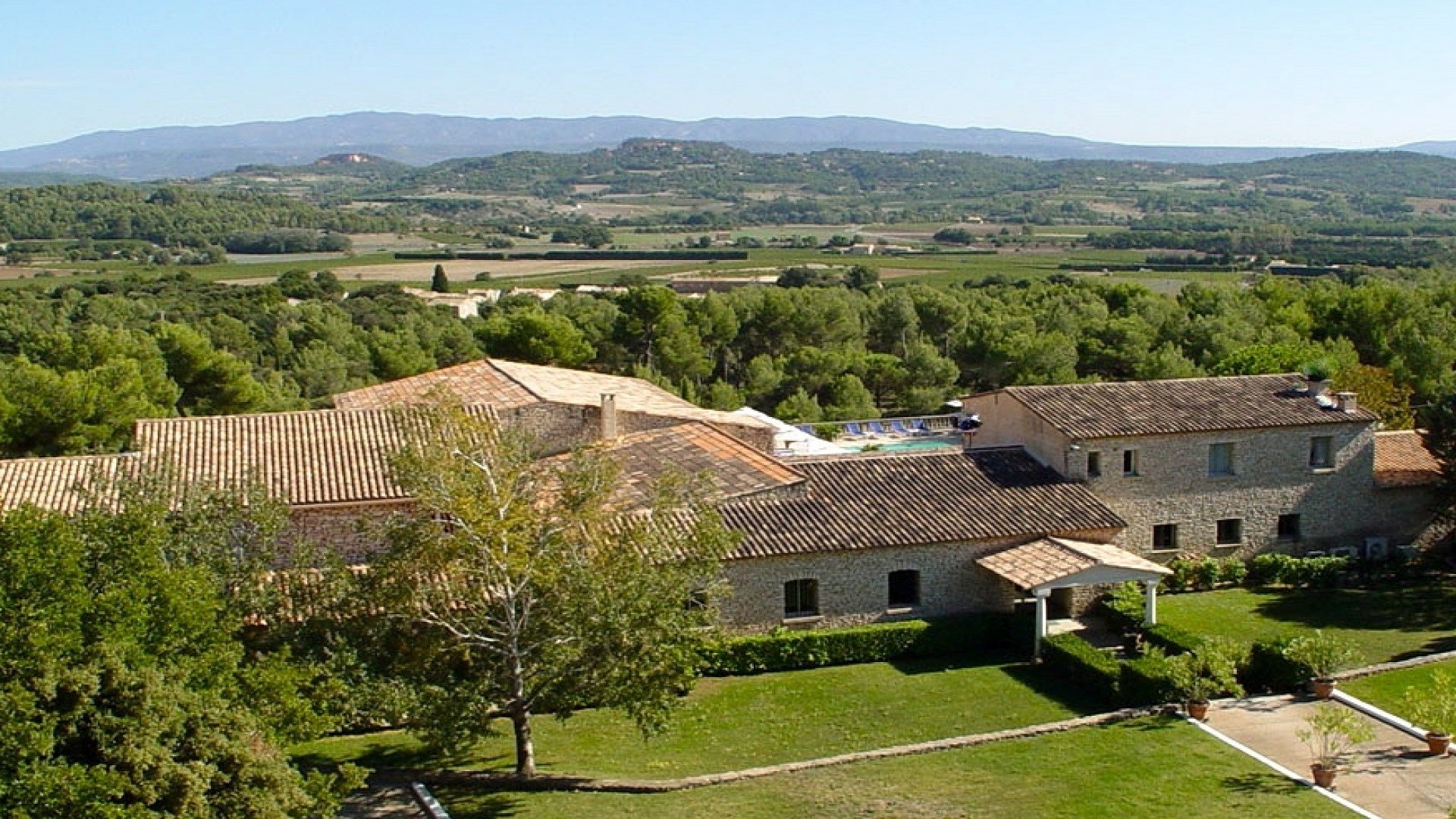 le-phebus-spa-joucas-gordes-luberon-panorama-seminaires-de-caractere