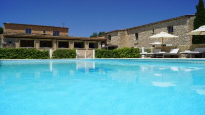 le-phebus-spa-joucas-gordes-luberon-piscine-seminaires-de-caractere