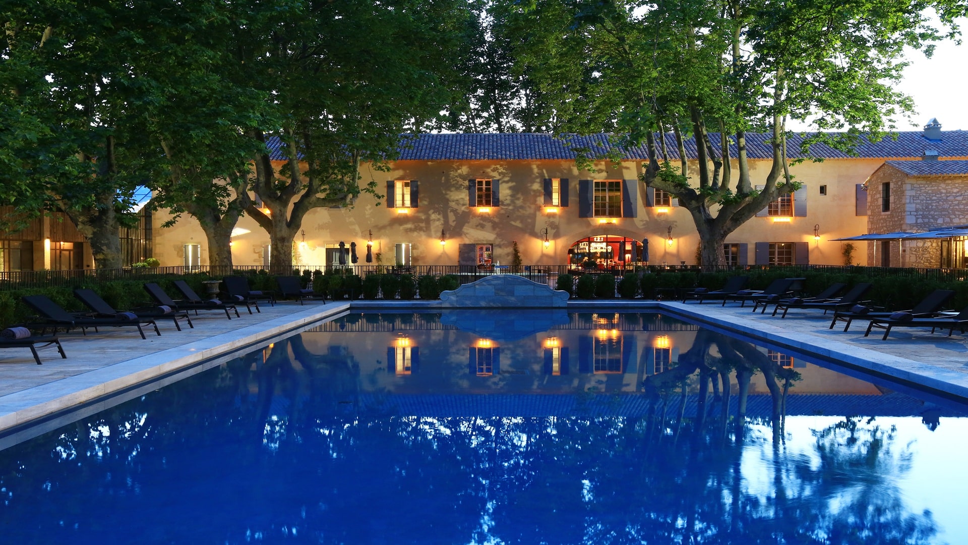 domaine-de-manville-baux de provence-alpilles-avignon-seminaires-de-caractere